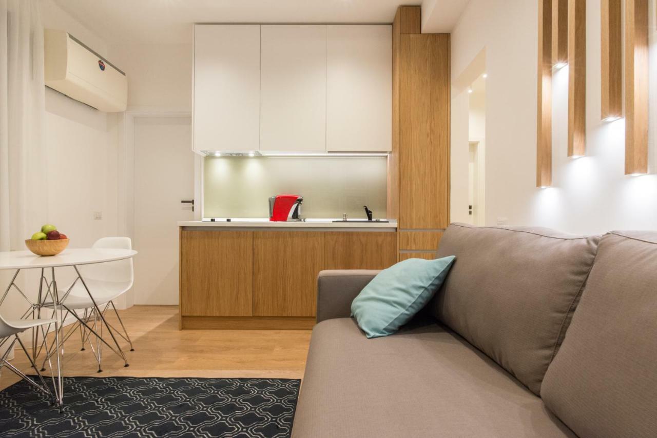 Arbans Cosy Modern Apartment In The City Center Bucharest Exterior photo